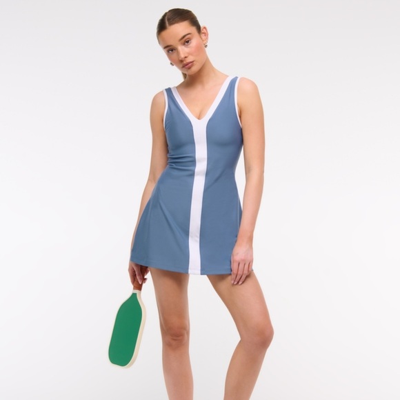 NWT YPB sculptLUX v neck mini dress - Picture 1 of 7
